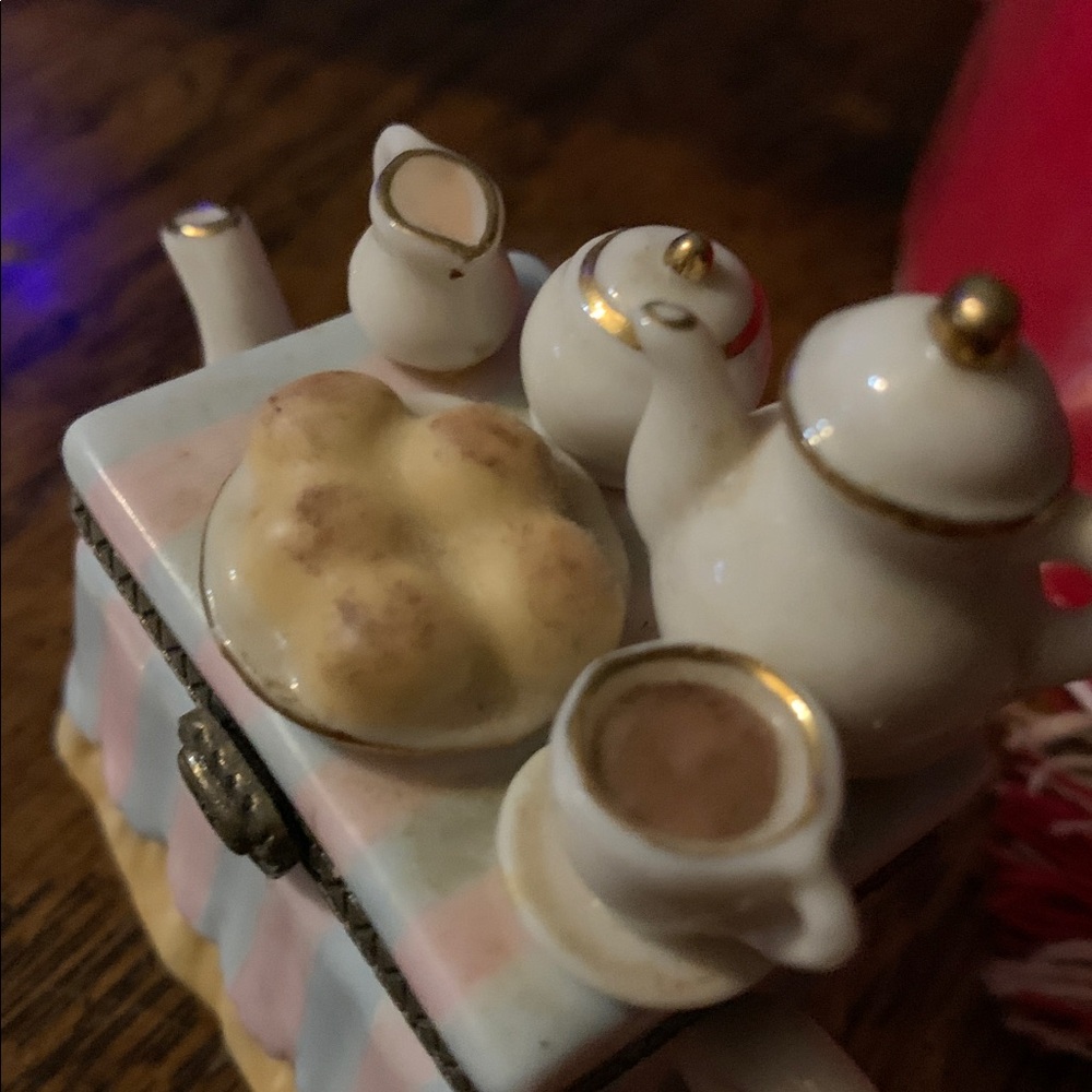 Madame Alexander Miniature Tea Set with Gold Accents